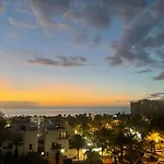 Americas Ocean View El Dorado Apartamento *