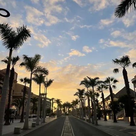 Americas Ocean View El Dorado 公寓 *