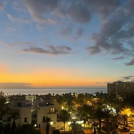 Americas Ocean View El Dorado شقة *